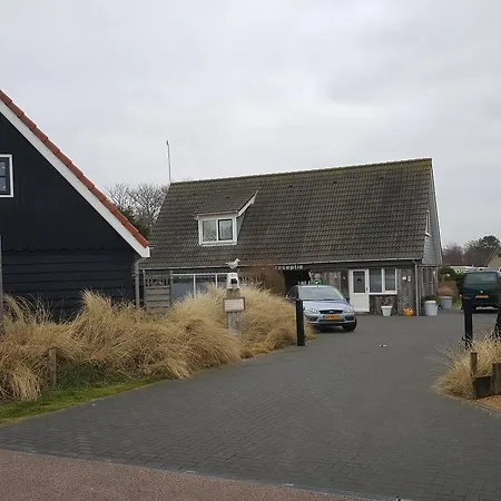 Chalet Zee Van Tijd Chalé Sint Maartensvlotbrug